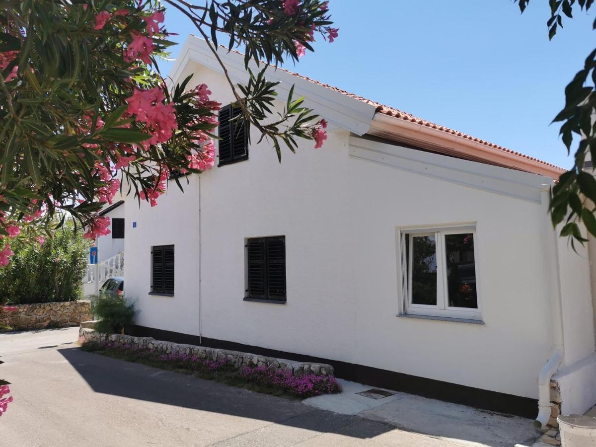 Apartment "Marija" - Otok ヴィル エクステリア 写真